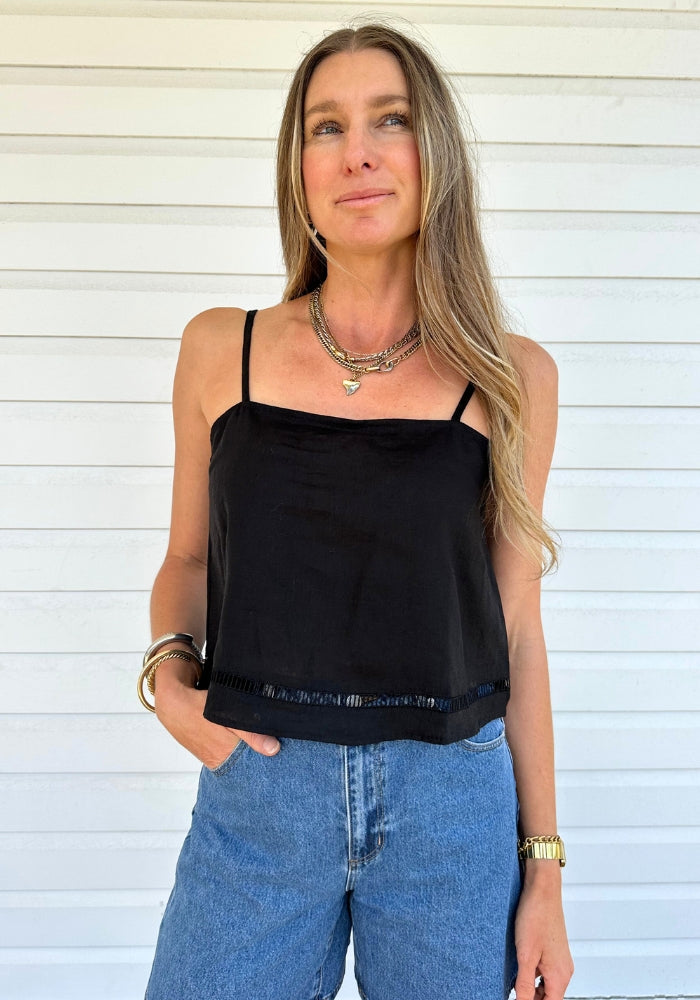 LILYA Cala Linen Top Black