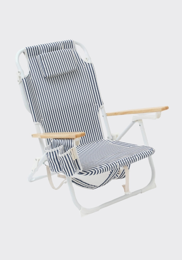 SUNNY LIFE The Resort Luxe Beach Chair Coastal Blue